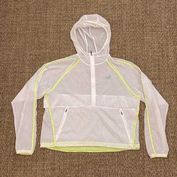 New Balance Q Speed Breathe Anorak Women's Jacket - Picture 1 of 4